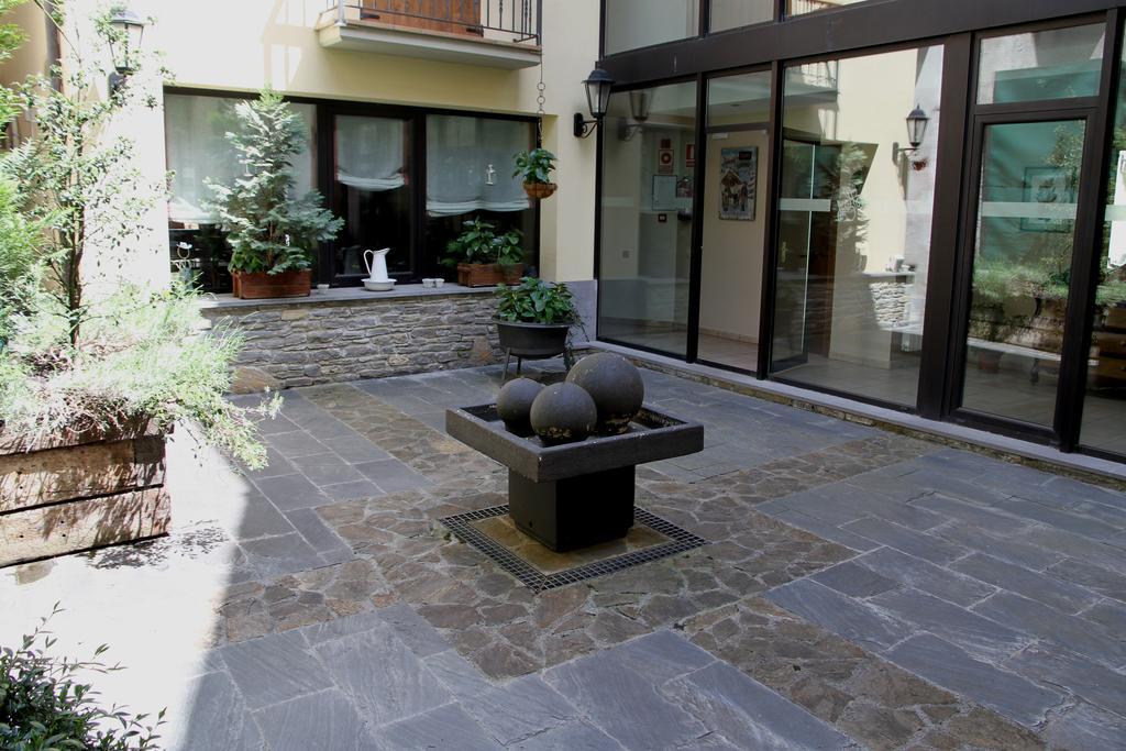 Albares Hotel Vielha e Mijaran Buitenkant foto