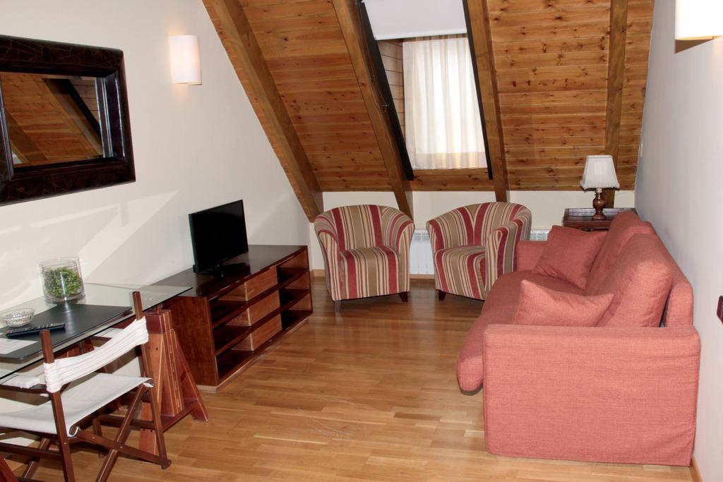 Albares Hotel Vielha e Mijaran Buitenkant foto